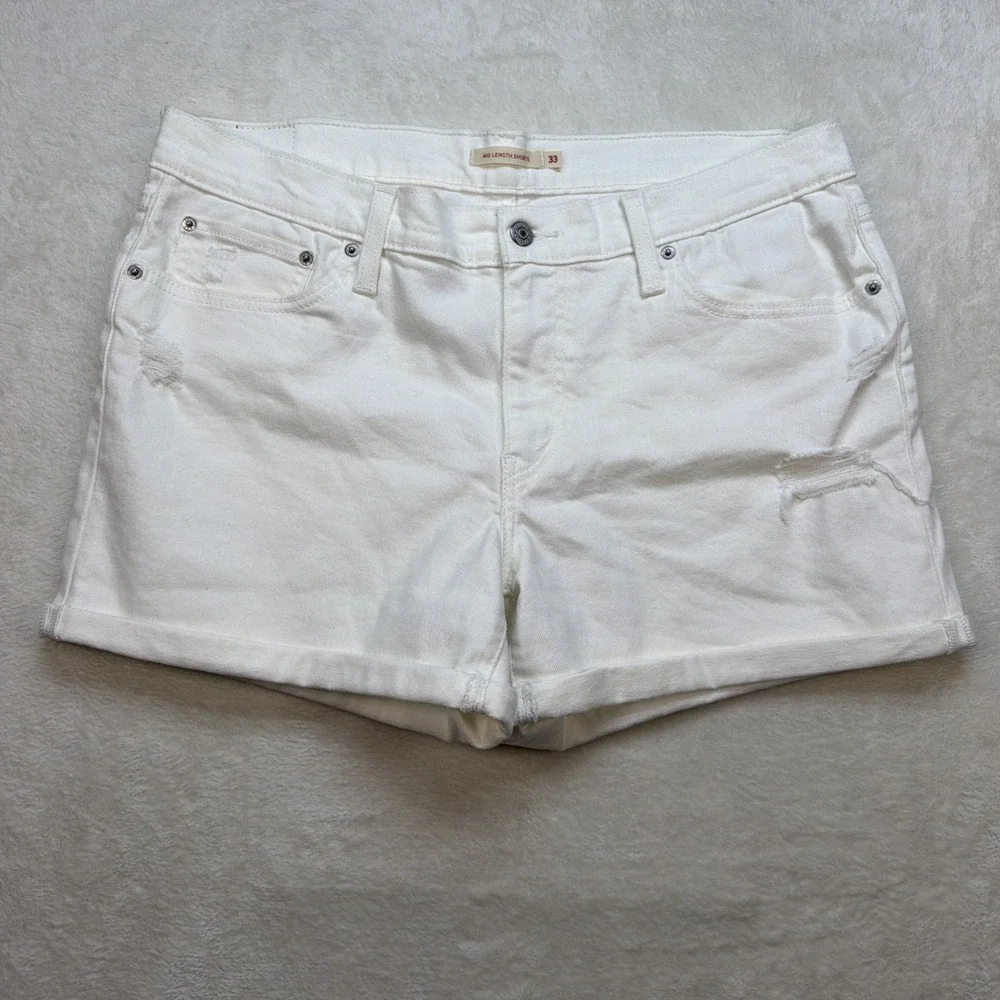 Levis White Denim‎ Shorts Womens 33 Mid Length Cutoff Jean Shorts Summer Casual